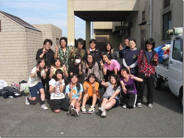 clip_image004