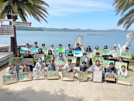 美術部の活動写真