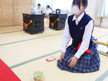 茶華道部の活動写真