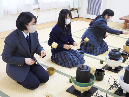 茶華道部の活動写真