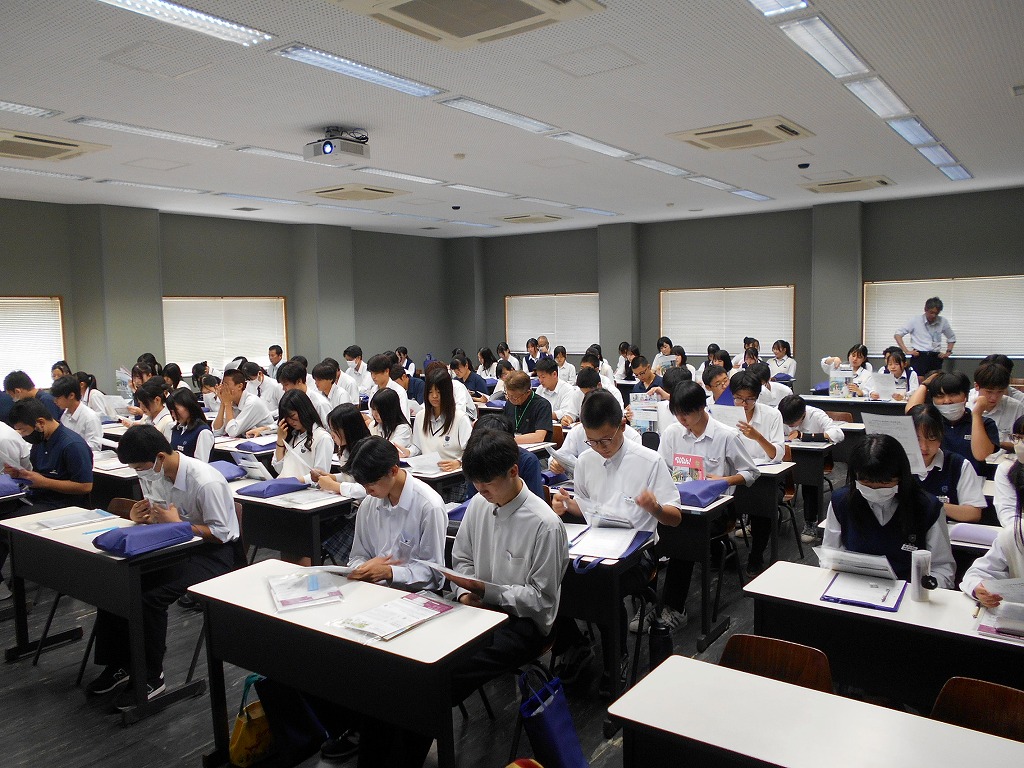 大学訪問(中国学園大学・中国短期大学) | 邑久高等学校ホームページ